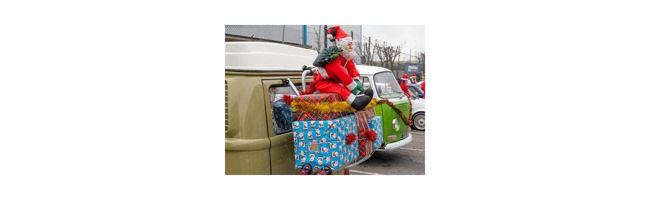 So schmücken Sie Ihr Auto zu Weihnachten!