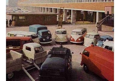 Colourised photo of VW Hannover Factory