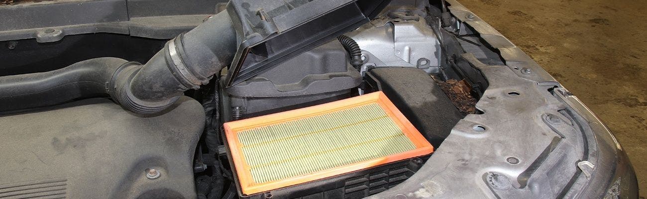 Freelander 2: Anleitung zur Motorwartung des 2.2 TD4 Diesel Motors