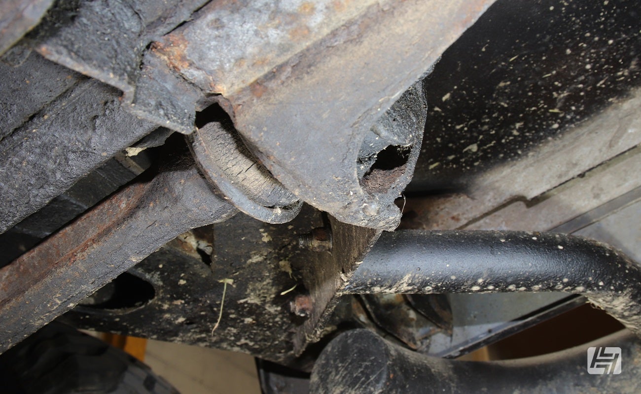 Close up of ARB bush on Land Rover Defender