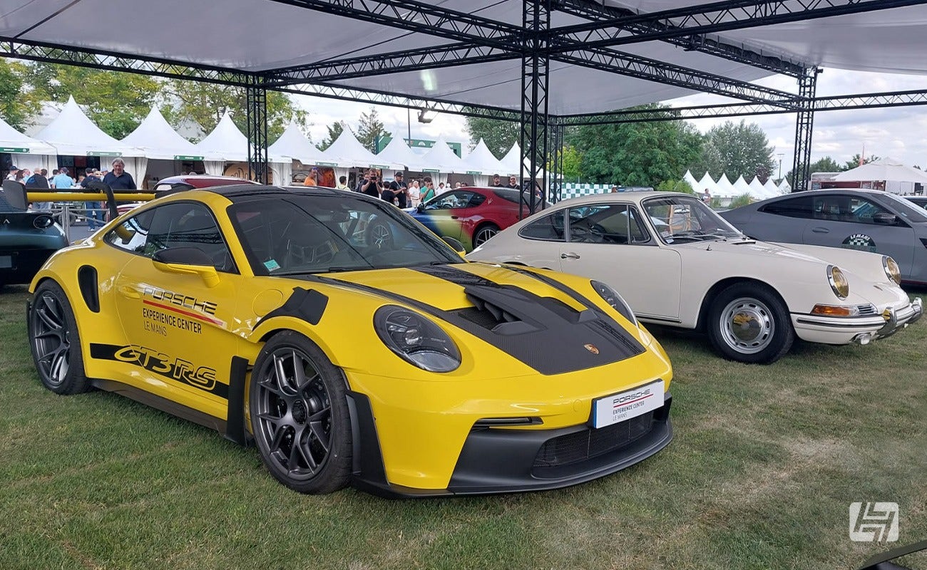 Le Mans Classic 2023 yellow 992 GT3RS and white 911