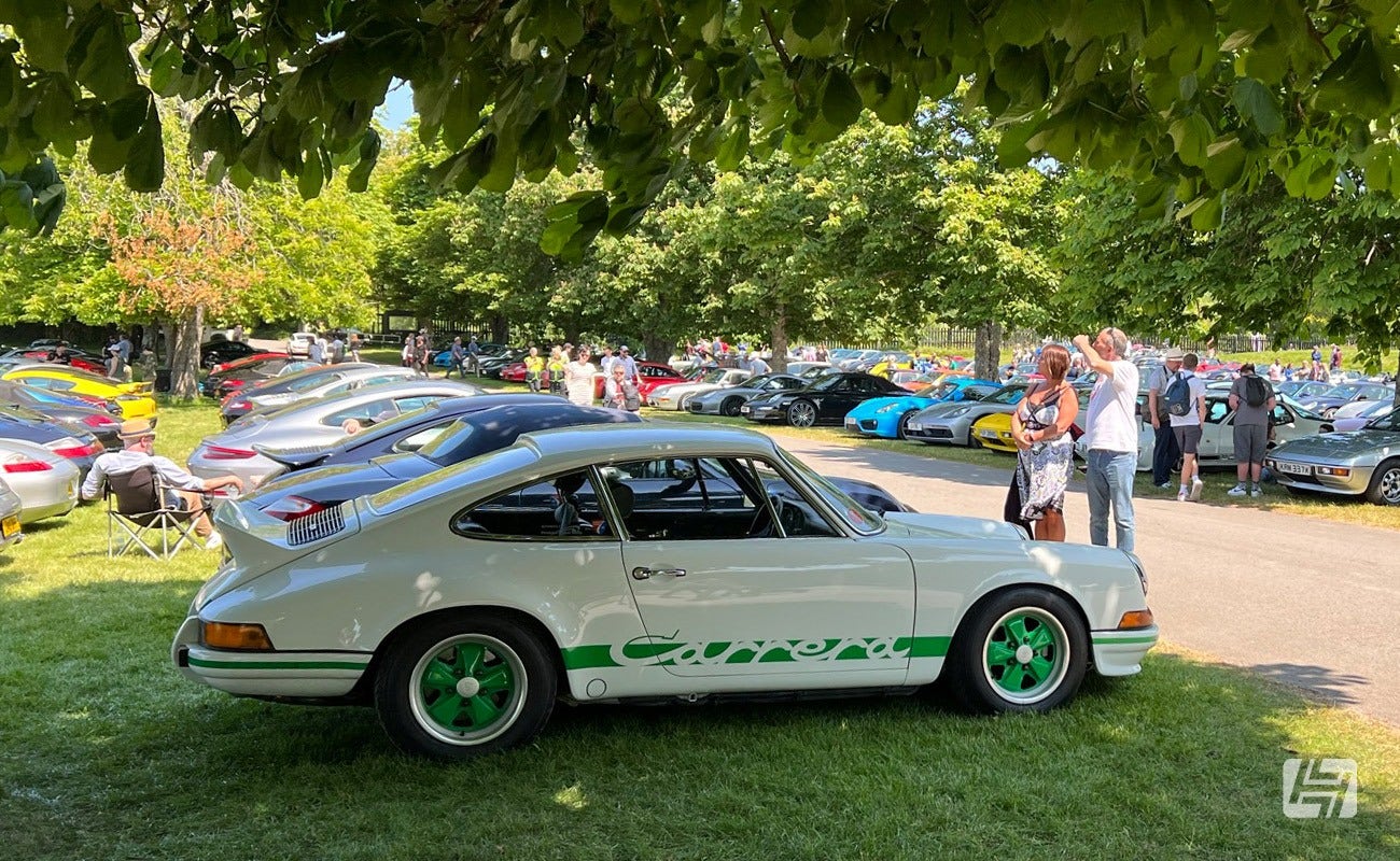 White and green Porsche 911 2.7 RS Simply Porsche 2023