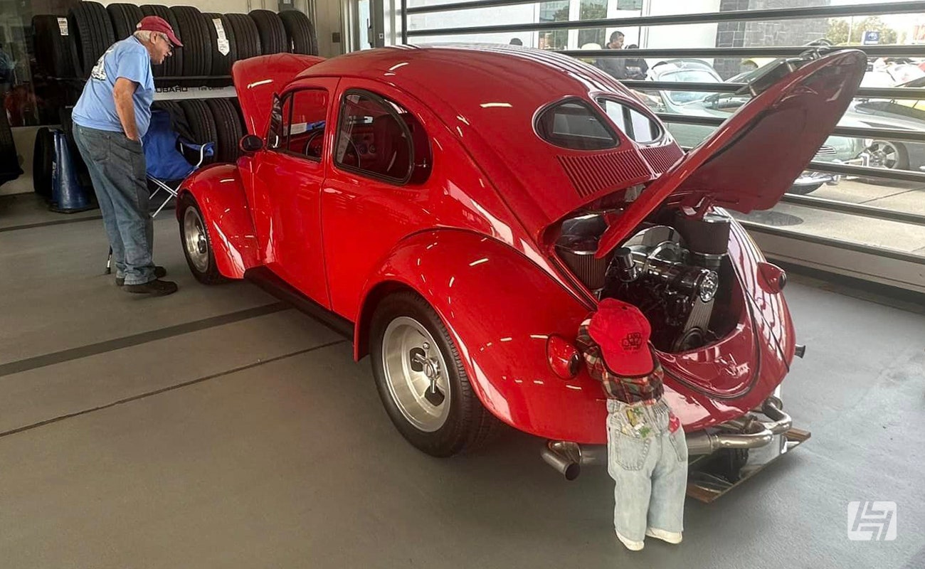 Long Island VW Club Show with red custom Split Beetle