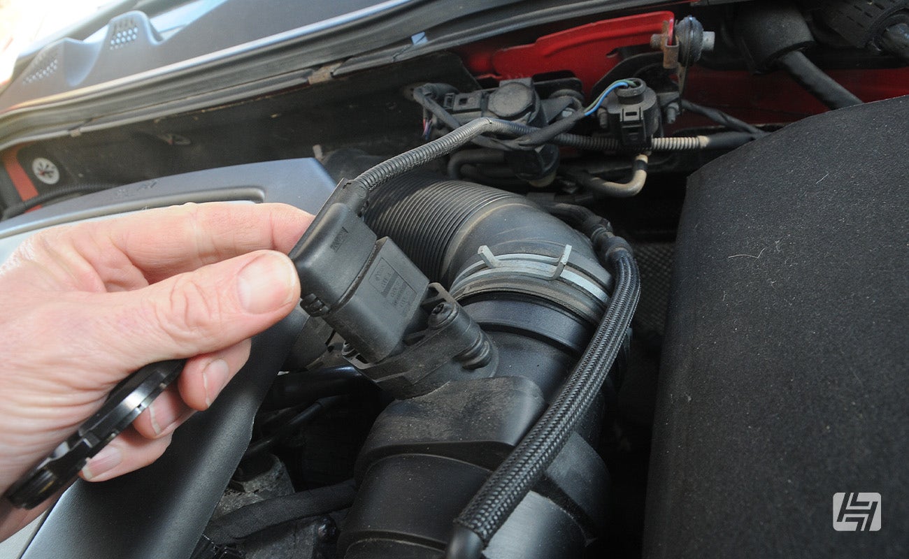 Identifying an electronic sensor within the engine bay