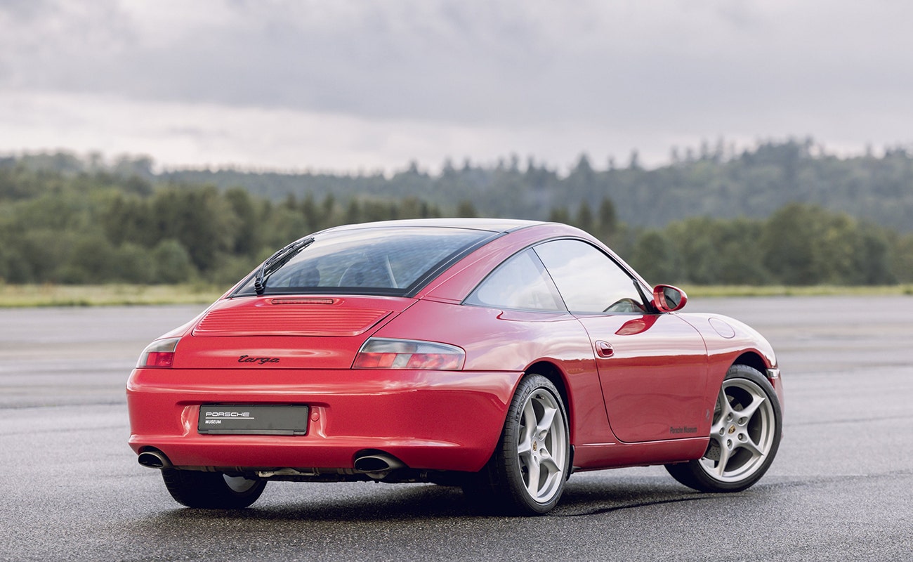 Red Porsche 996 Targa