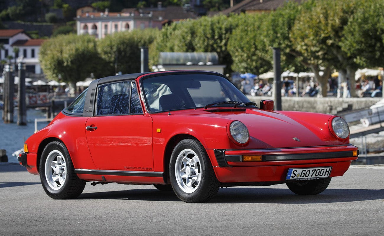 Red Porsche 911 Targa G Body